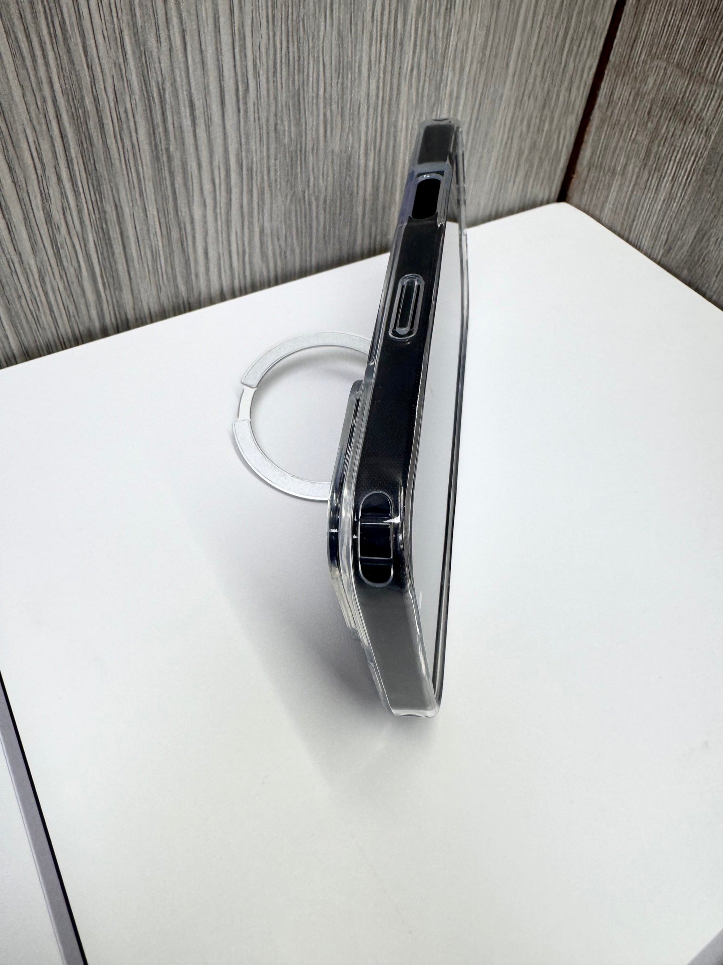 Rock Crystal Rotating Series Magnetic Case for iPhone 16 Pro transparent