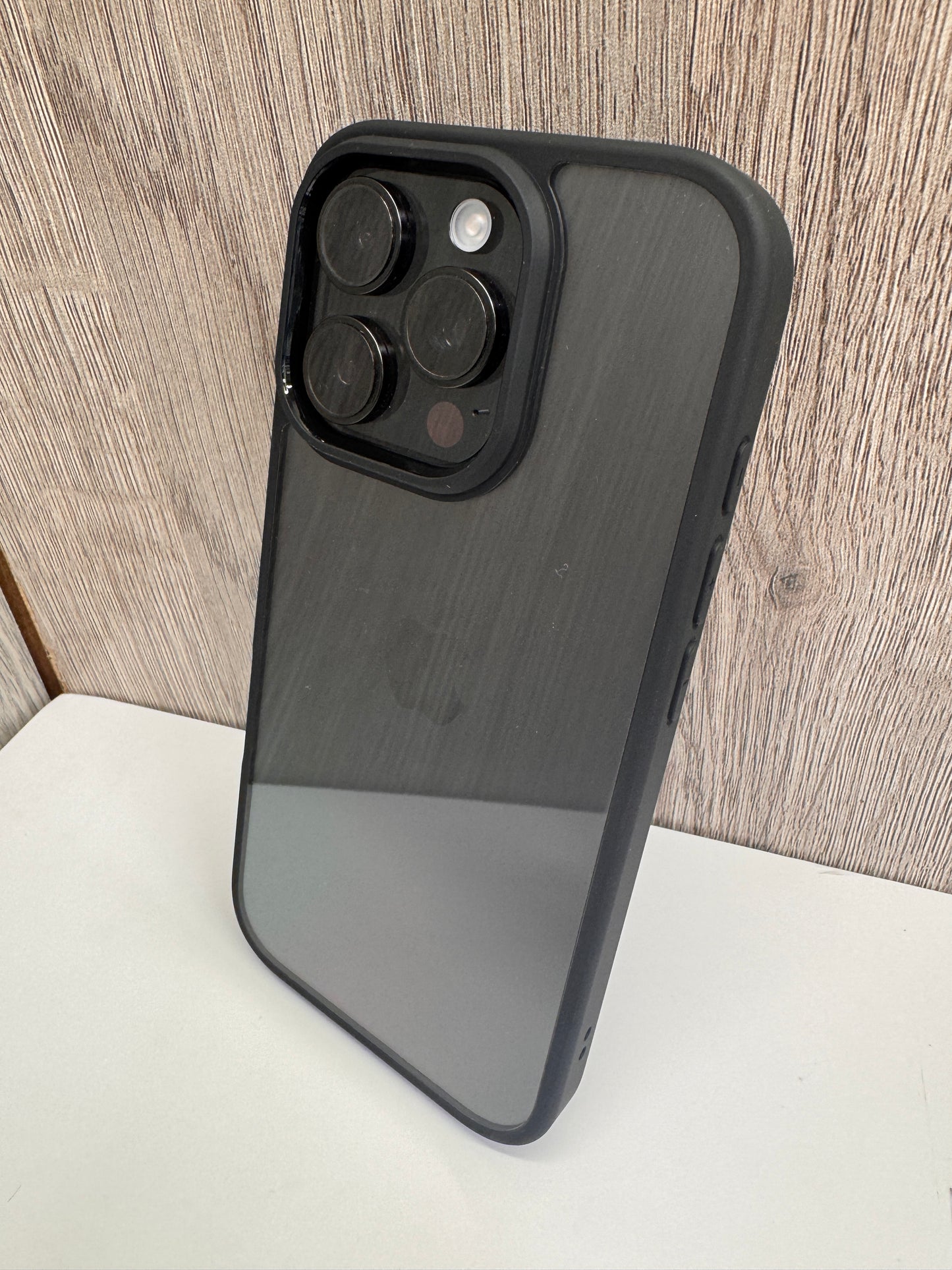 Magic Mask Case iPhone 16 Pro